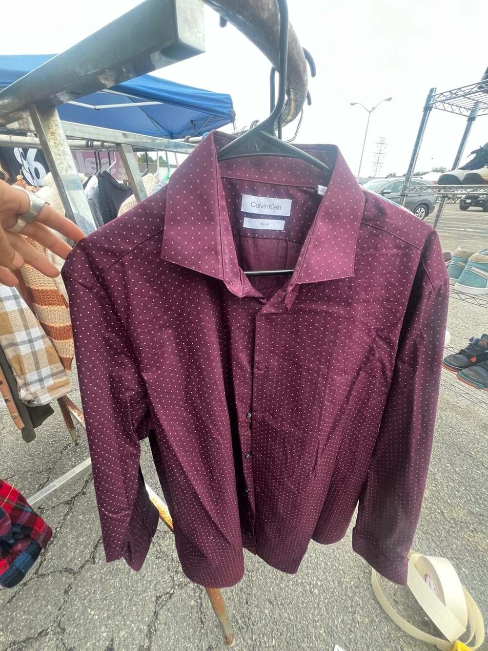 Calvin Klein Slim Fit Dress Shirt Size L Burgundy Dot